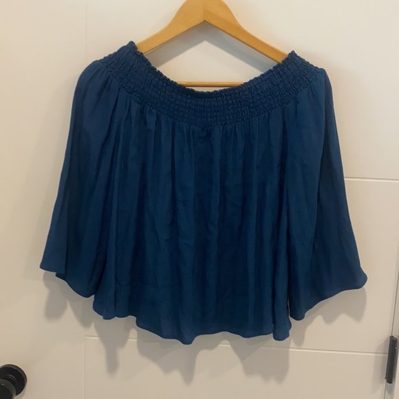 Aritzia Talula baby doll top / short style flowy size extra small - Picture 6 of 8